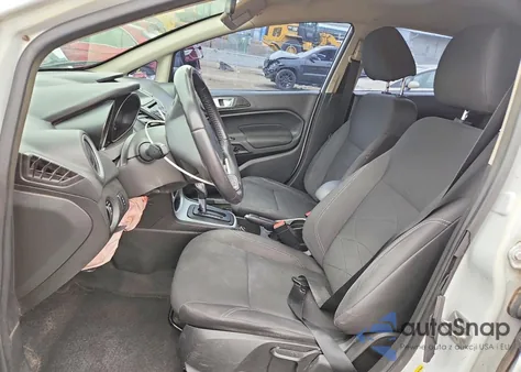 2015 Ford Fiesta Se z USA, uszkodzony, nr VIN 3FADP4BJXFM224768